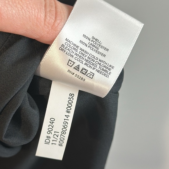 NWT Express V-Neck Faux Wrap Pleated Sheath Dress Black Size L - Picture 7 of 14